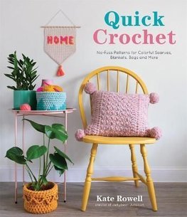 Crochet Granny Squares and More: 35 easy projects to make by Laura Strutt