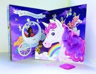 Buy I'm a Unicorn Hairdresser by Scholastic With Free Delivery | wordery.com