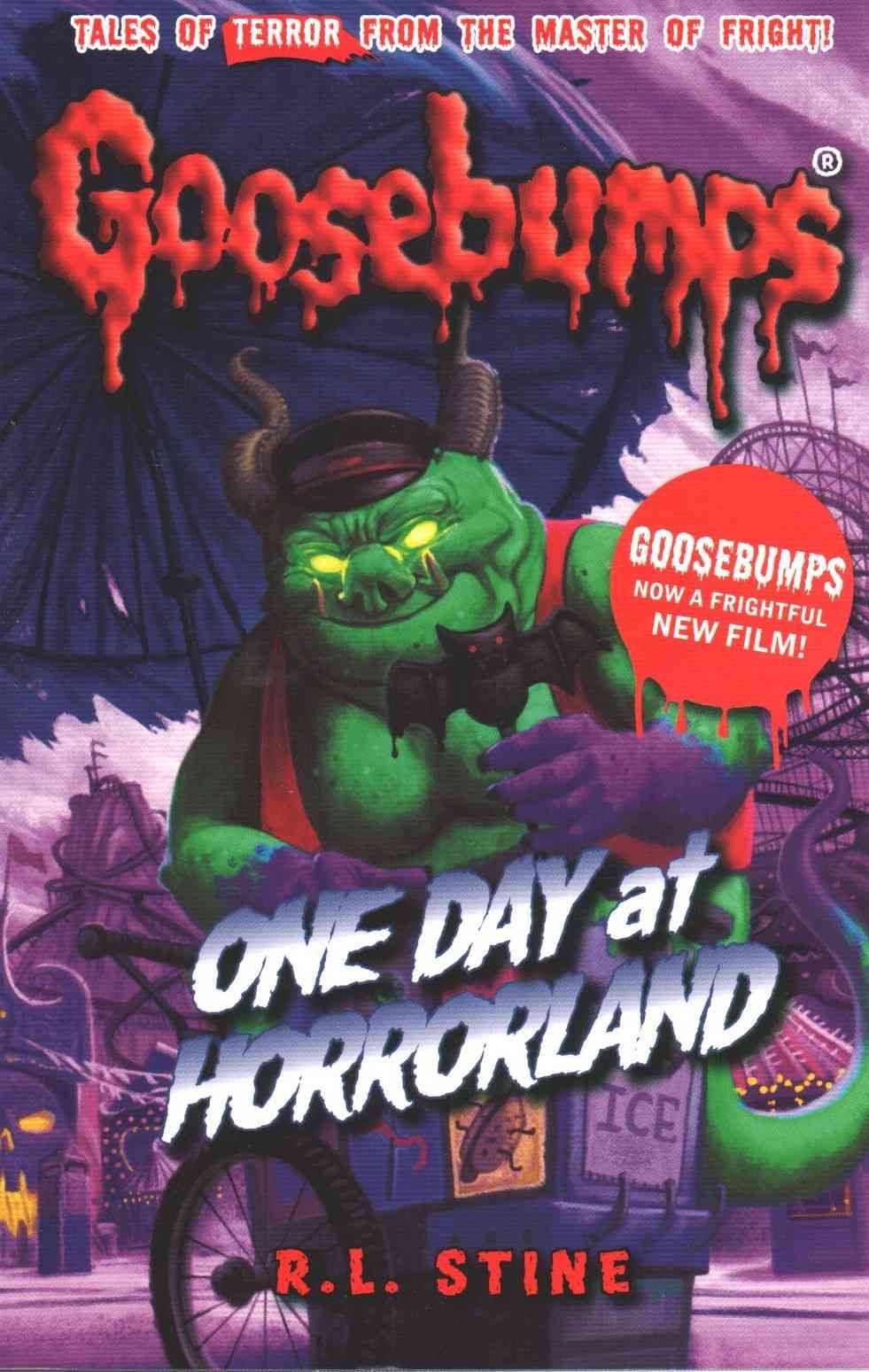 Buy One Day At Horrorland By R L Stine With Free Delivery Wordery Com