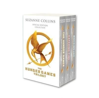 Catching Fire (Hunger Games, Book Two) (The Hunger Games #2) (Paperback)