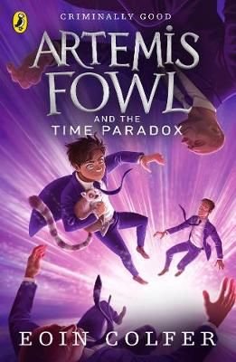 Fowl Twins, The-A Fowl Twins Novel, Book 1 (Artemis Fowl): Colfer, Eoin:  9781368052566: : Books